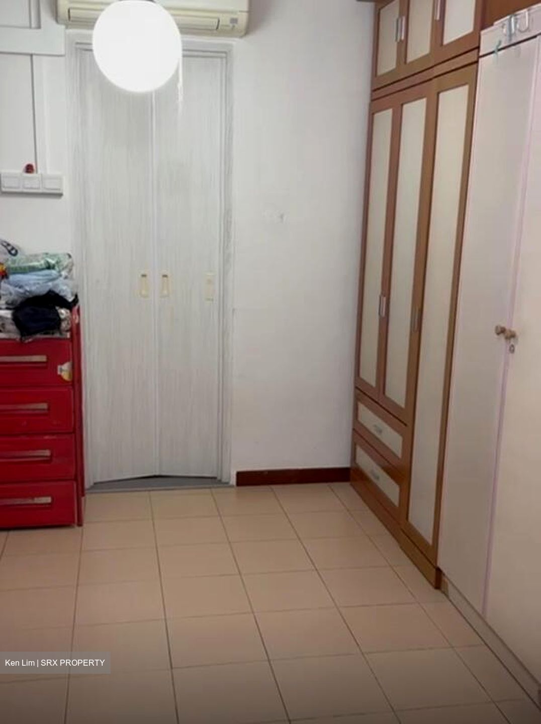 Blk 547 Jurong West Street 42 (Jurong West), HDB Executive #493697941